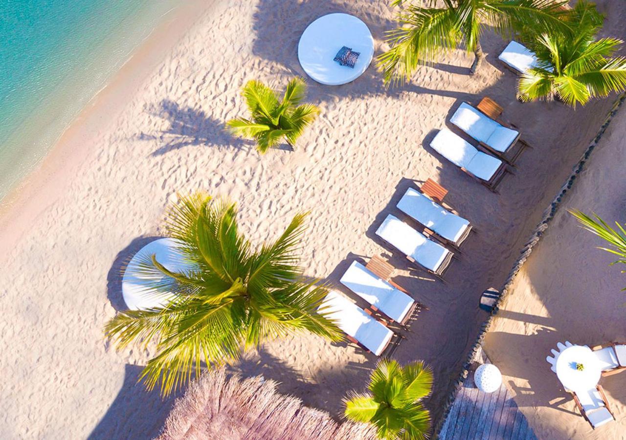 Dpny Beach Hotel & Spa Ilhabela Exterior photo Aerial view of the beach at the resort