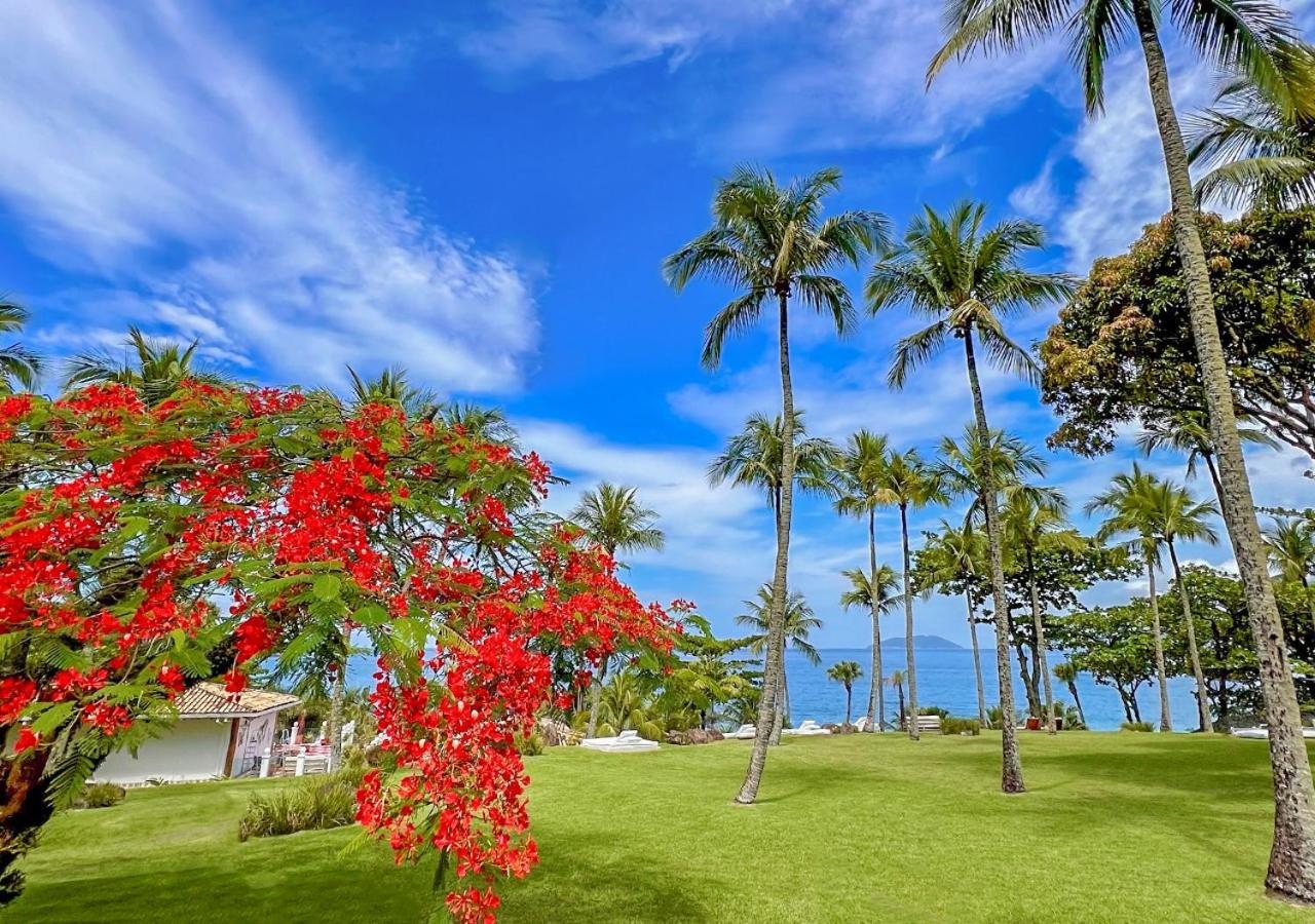 Dpny Beach Hotel & Spa Ilhabela Exterior photo View of the park