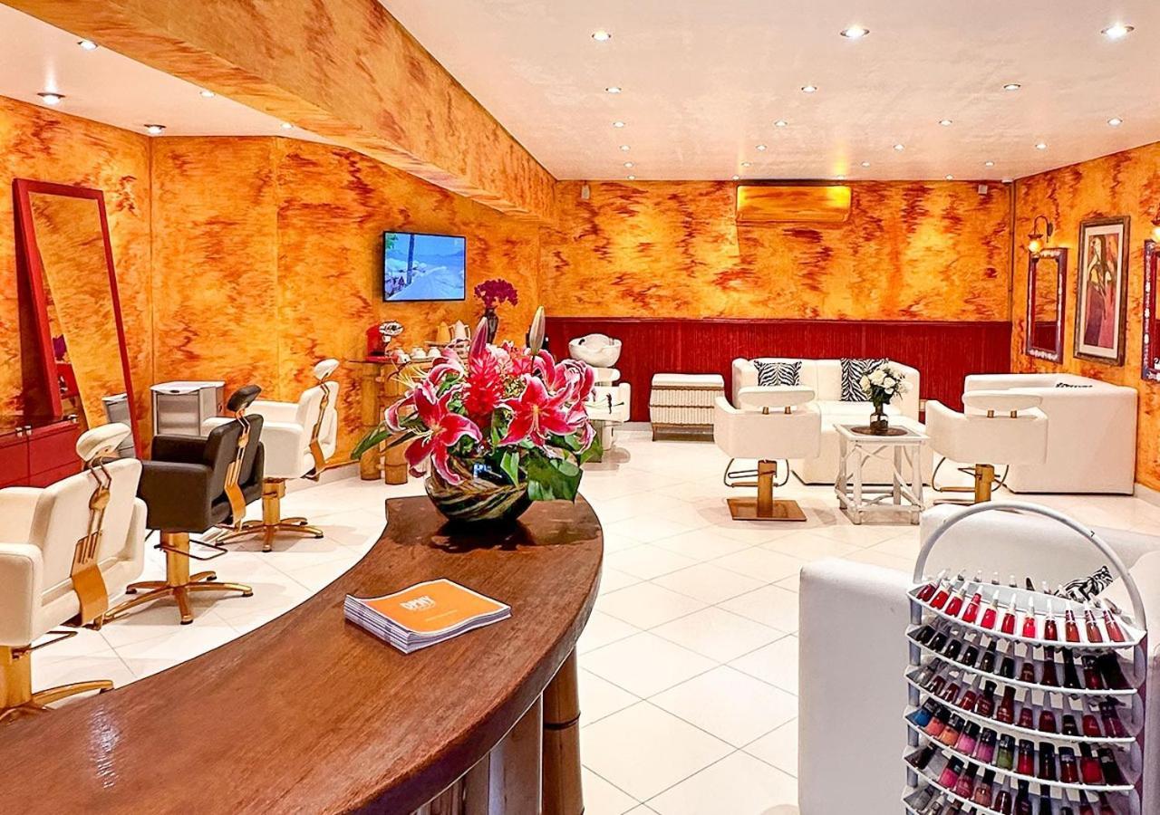 Dpny Beach Hotel & Spa Ilhabela Exterior photo Salon interior