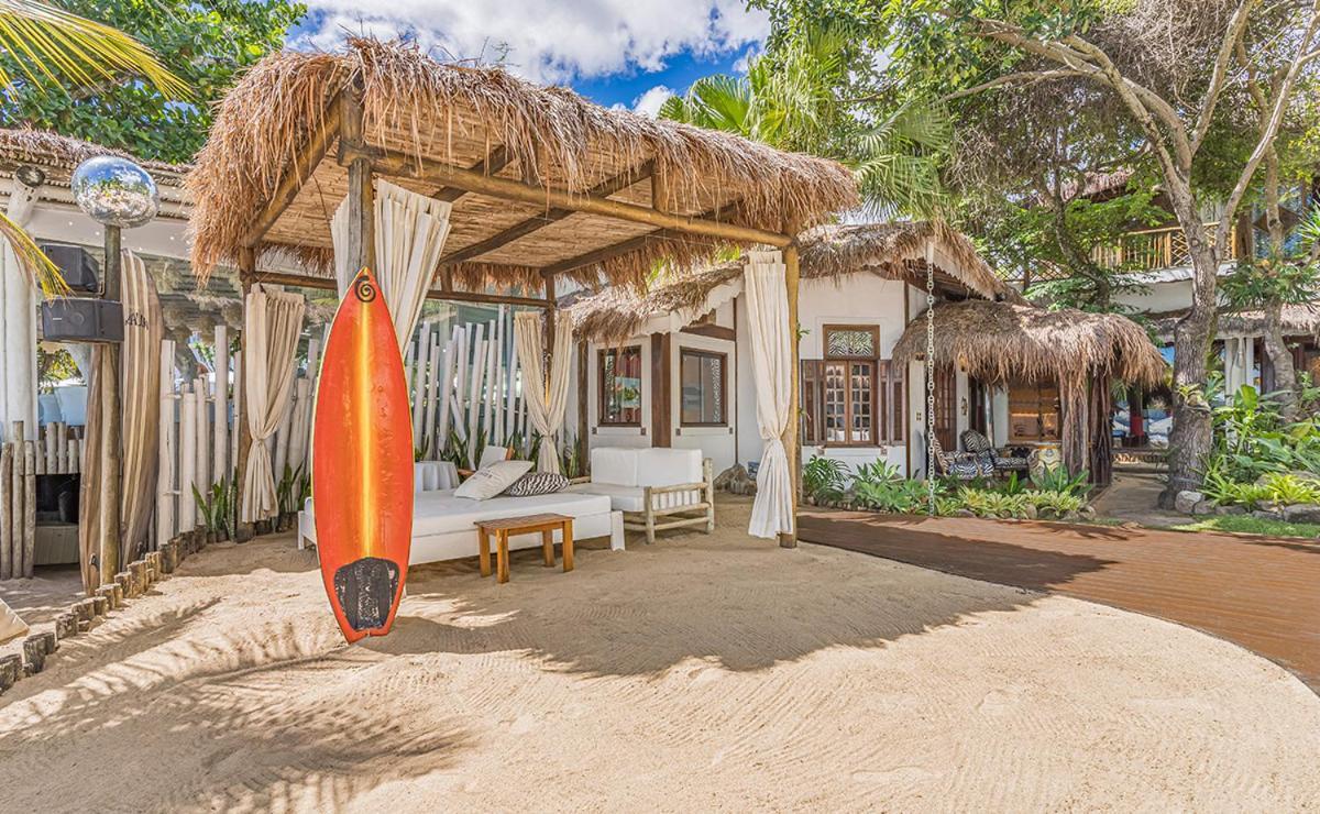 Dpny Beach Hotel & Spa Ilhabela Exterior photo Beach bungalows at the Grand Palladium Hotel