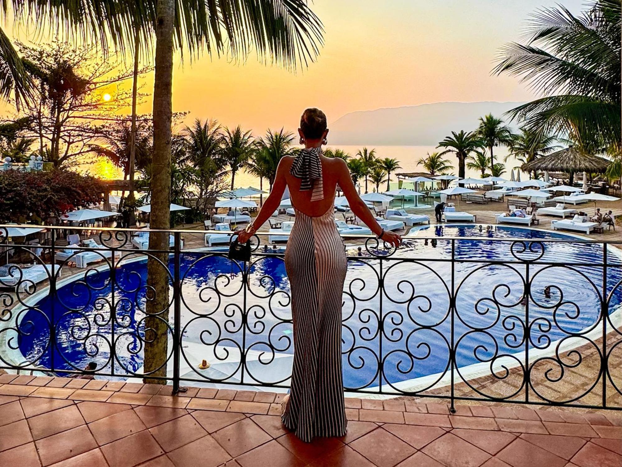 Dpny Beach Hotel & Spa Ilhabela Exterior photo Sunset at the Hard Rock Hotel